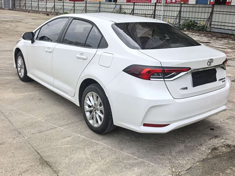 Toyota Corolla 2023 car image #8