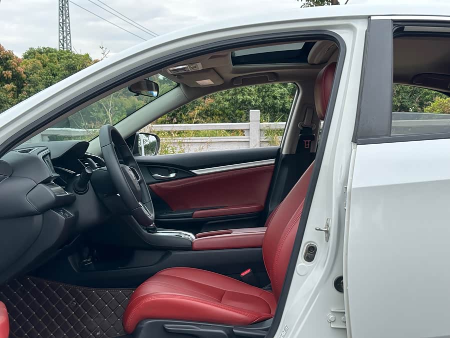 Honda Civic 2021 car image #8