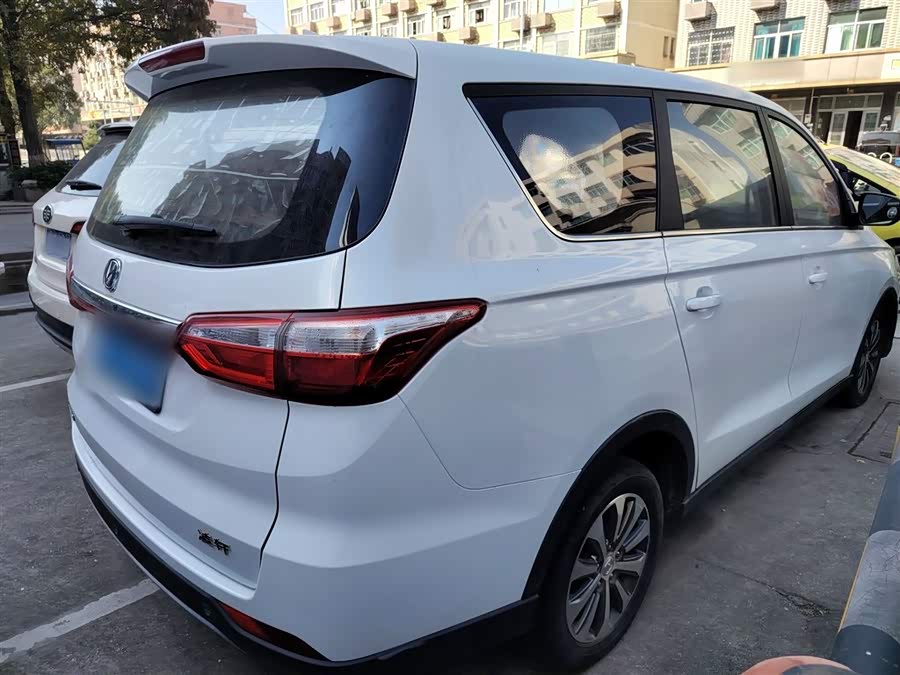 Changan Linmax 2017 #8 Changan Linmax 2017 car image #8