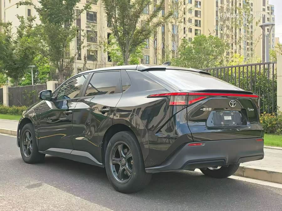丰田 一汽丰田bZ4X 2023 汽车图片 #8