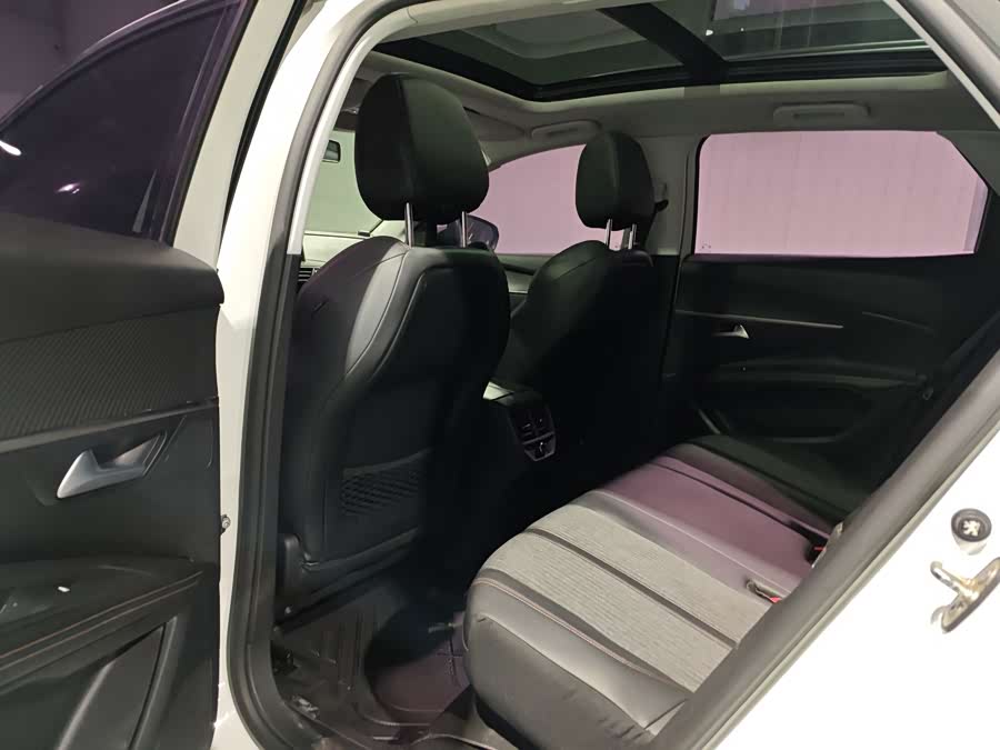 Peugeot 4008 2017 #8 Peugeot 4008 2017 car image #8