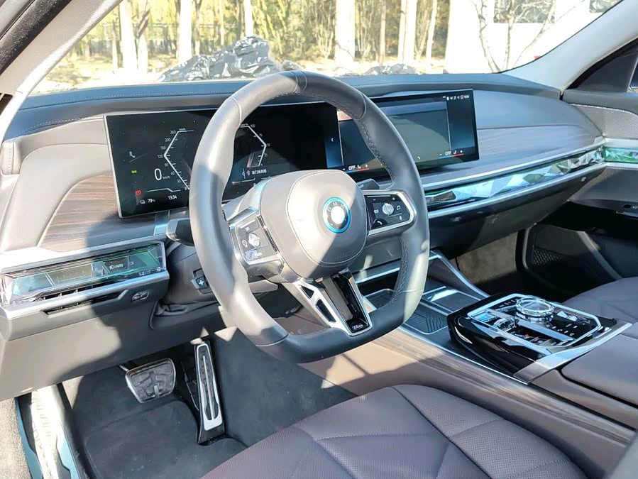 BMW i7 2025 #8 BMW i7 2025 image de voiture #8