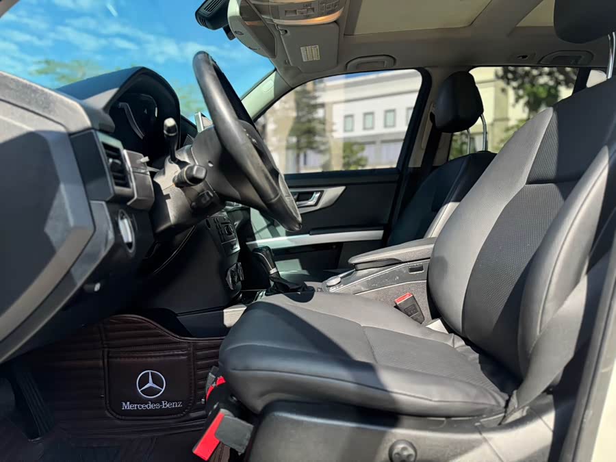 Mercedes-Benz GLK Class (Imported) 2011 car image #8