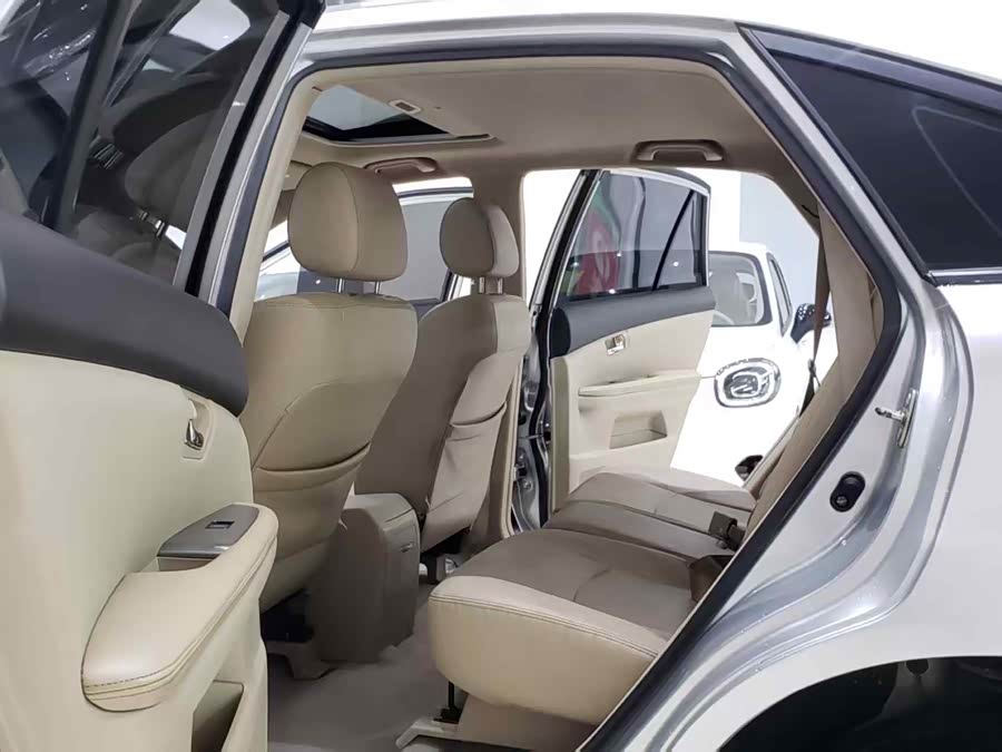 BYD S6 2014 car image #8