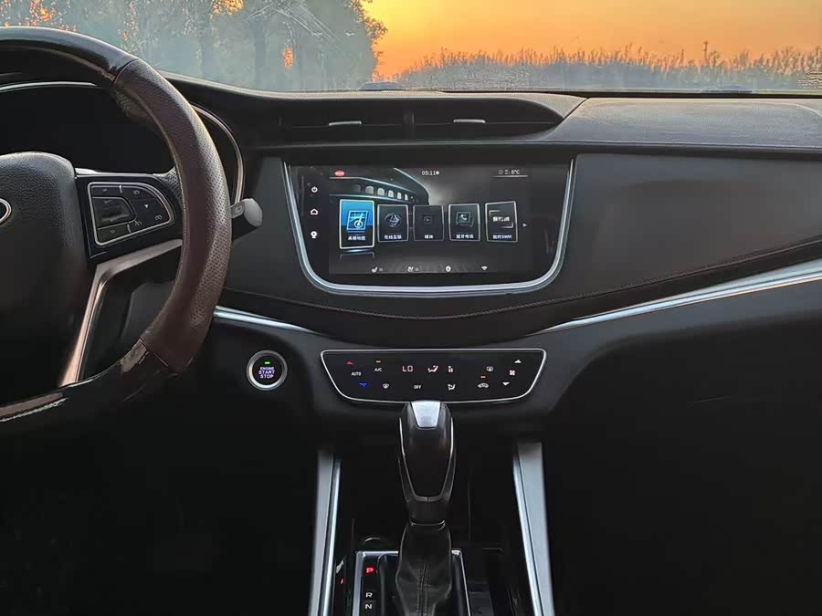 SWM斯威汽车 SWM斯威G01 2019 汽车图片 #8