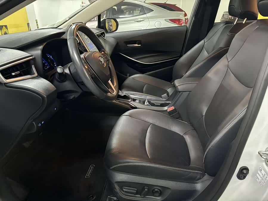 Toyota Corolla 2021 image de voiture #8