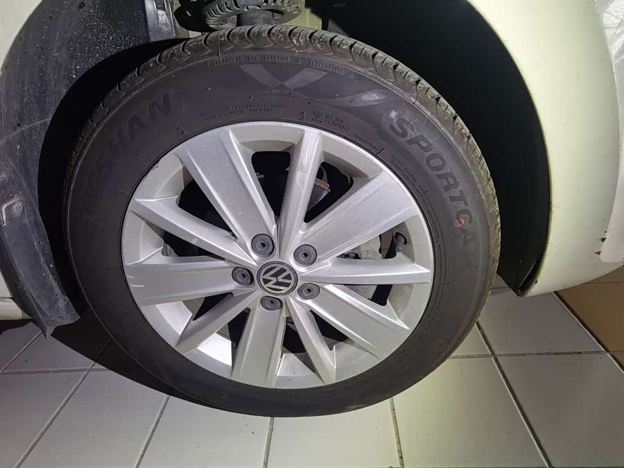 Volkswagen Jetta 2013 immagine di auto #8