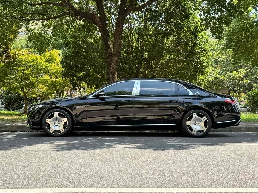 Mercedes-Benz Maybach S Class 2021 car image #8