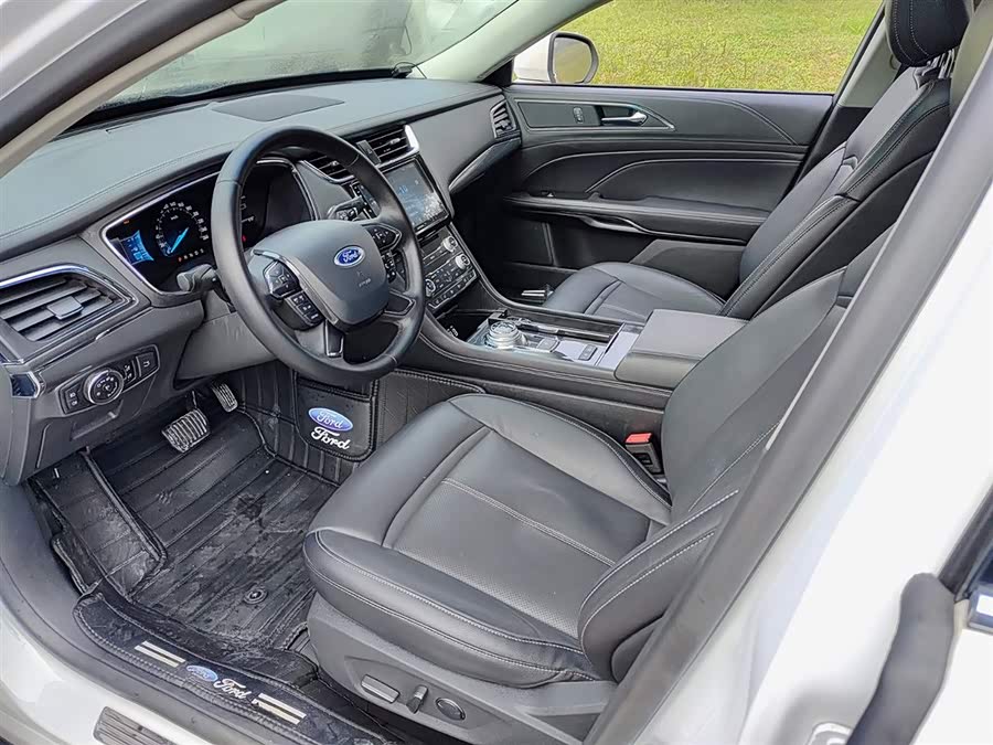 Ford Taurus 2019 car image #8