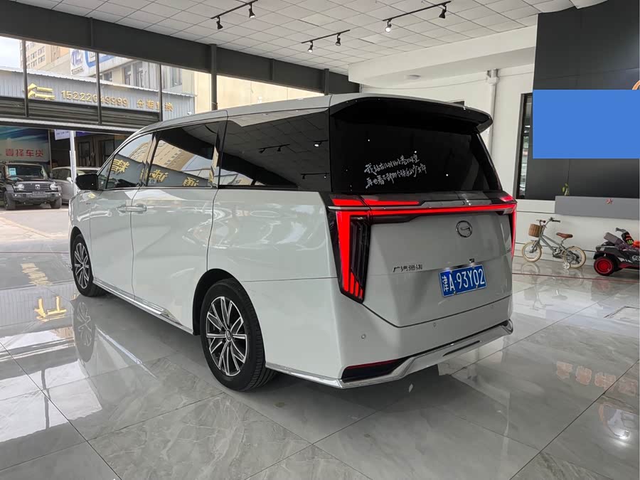 GAC Trumpchi M8 2023 #8 GAC Trumpchi M8 2023 car image #8