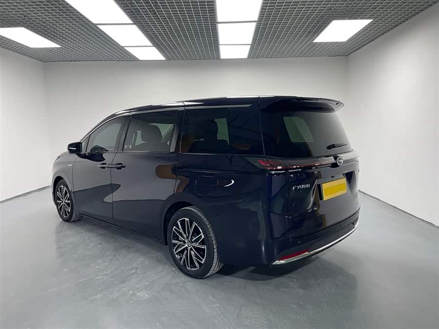 GAC Trumpchi E8 New Energy 2023 #8 GAC Trumpchi E8 New Energy 2023 car image #8