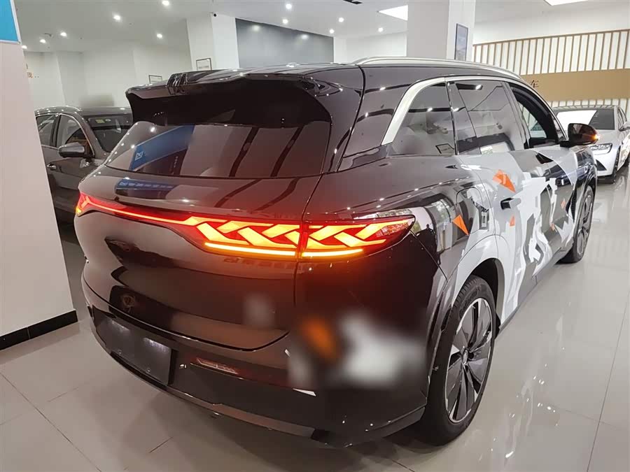 BYD Tang L 2025 car image #8