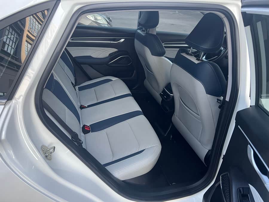 吉利汽车 帝豪 2017 汽车图片 #8