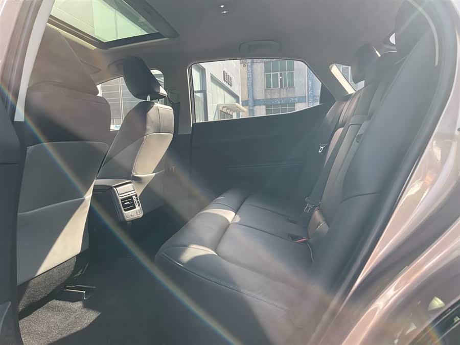 Toyota bZ3 2023 #8 Toyota bZ3 2023 immagine di auto #8