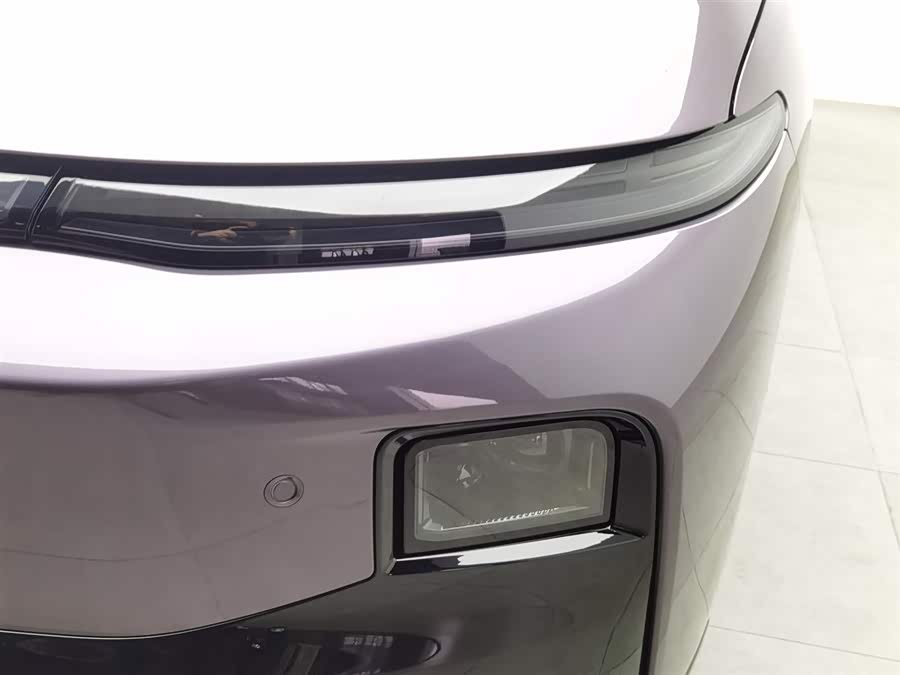 零跑汽车 零跑B01 2025 汽车图片 #8