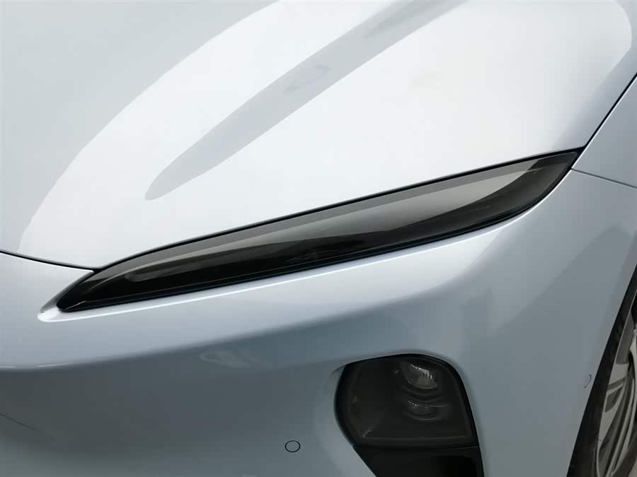 NIO ET5 2023 car image #8