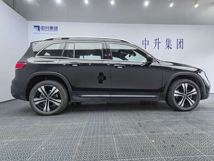 Mercedes-Benz EQB Class 2024 #8 Mercedes-Benz EQB Class 2024 car image #8