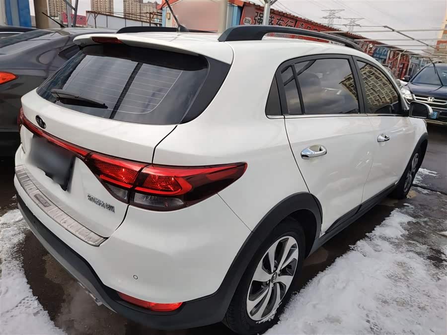 Kia Rio Cross 2017 صورة سيارة #8