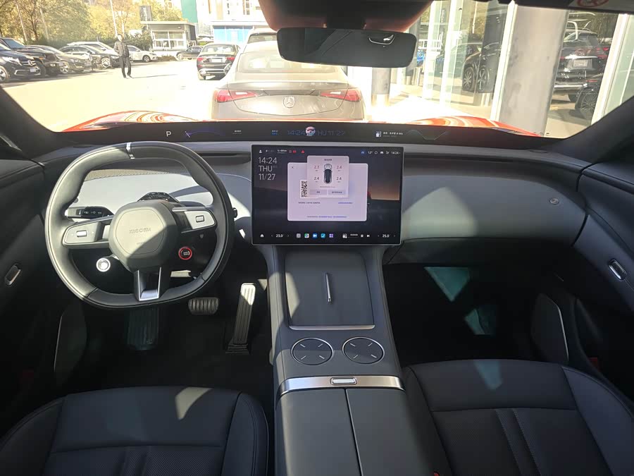 MI YU7 2025 car image #8