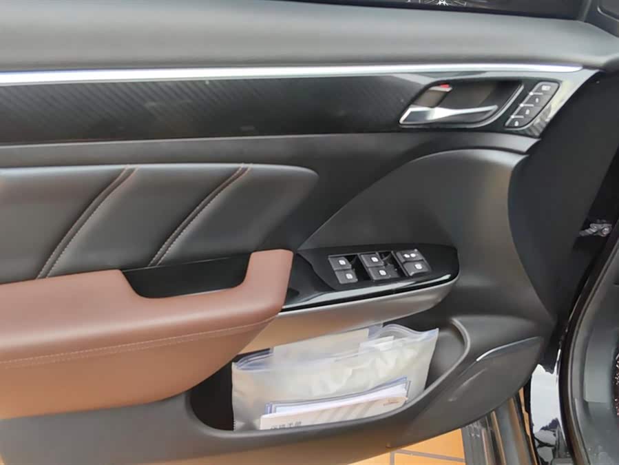 GAC Trumpchi GS7 2020 car image #8