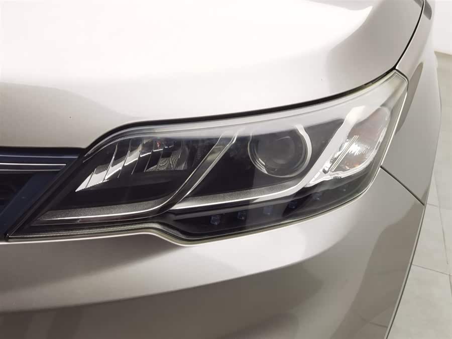 Soueast DX3 2017 imagen de coche #8