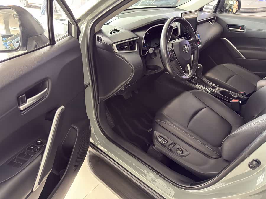 丰田 卡罗拉锐放 2022 汽车图片 #8