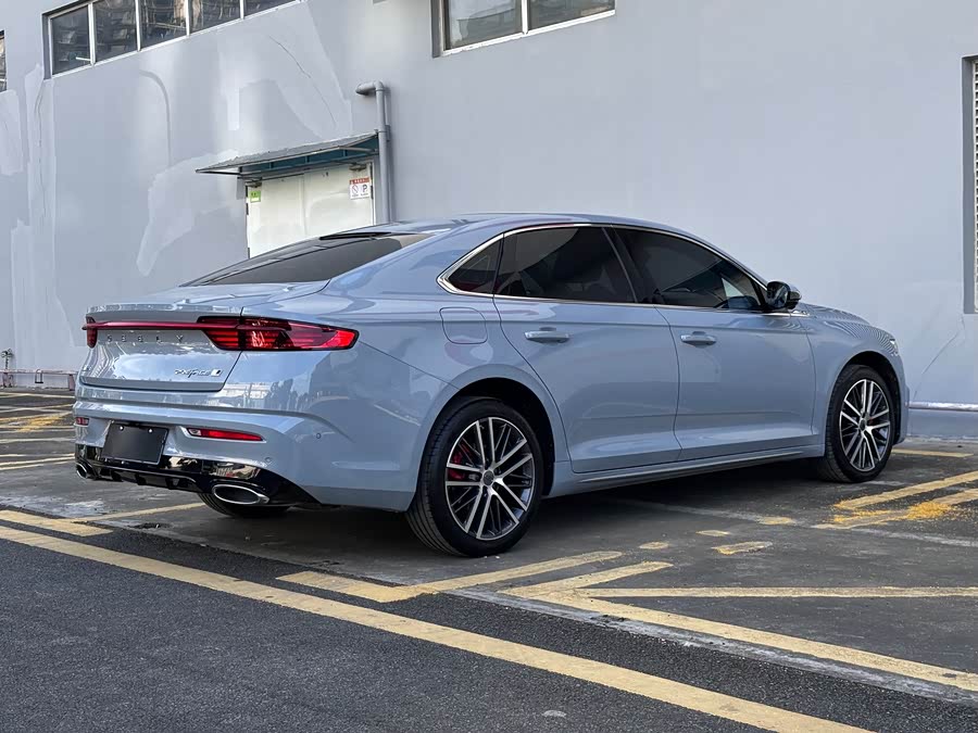 GEELY Preface 2023 car image #8