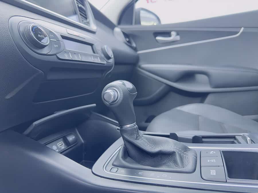 Kia Sorento 2016 изображение автомобиля #8