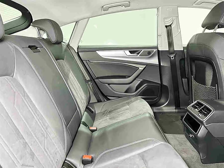 Audi A7 2023 immagine di auto #8