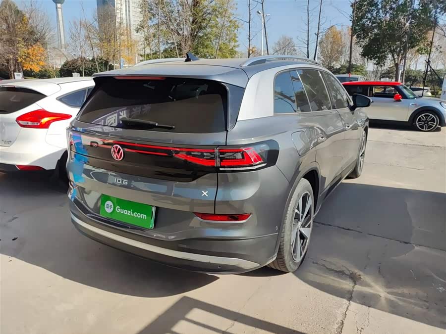 Volkswagen ID.6 X 2022 car image #8