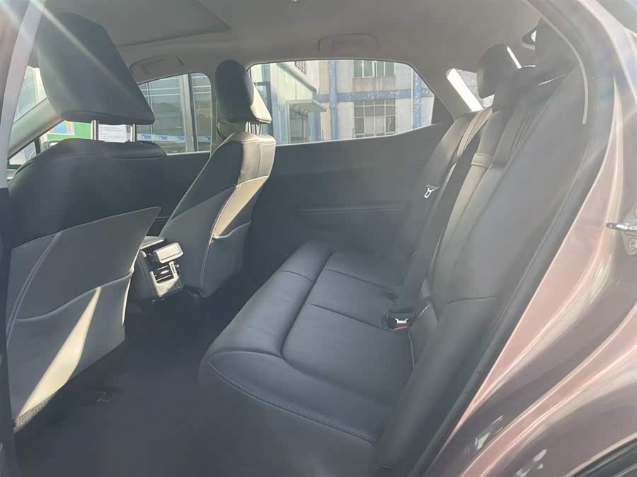 Toyota bZ3 2023 #8 Toyota bZ3 2023 immagine di auto #8