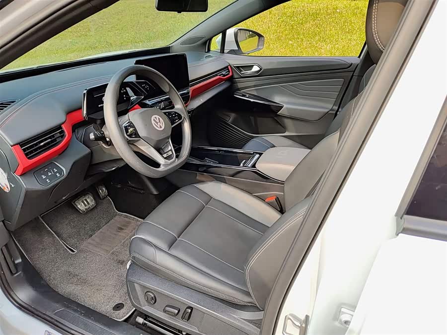 Volkswagen ID.4 X 2021 immagine di auto #8