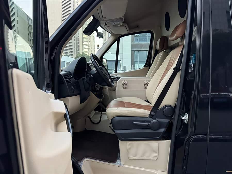 奔驰 Sprinter 2014 汽车图片 #8