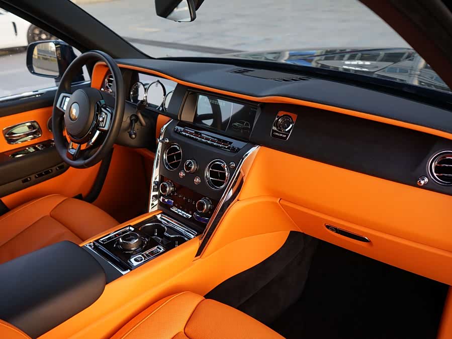 劳斯莱斯 库里南 2025 汽车图片 #8