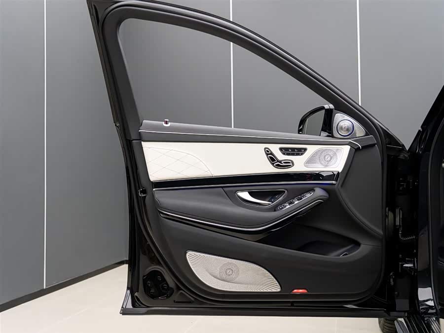 Mercedes-Benz S AMG 2020 изображение автомобиля #8