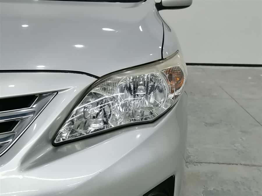 丰田 卡罗拉 2010 汽车图片 #8