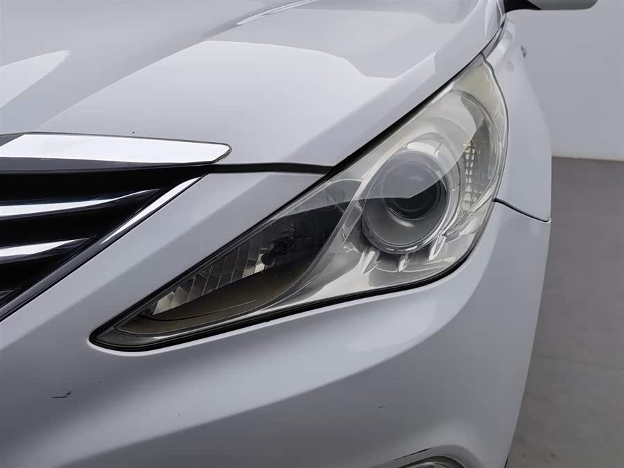 Hyundai Sonata 2013 car image #8