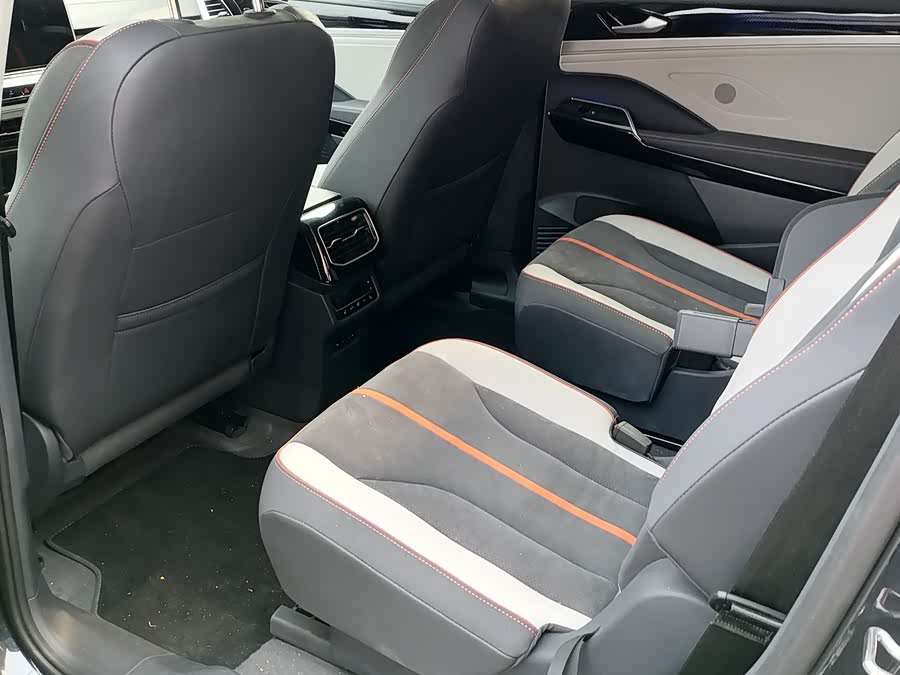 Volkswagen ID.6 Crozz 2024 #8 Volkswagen ID.6 Crozz 2024 car image #8