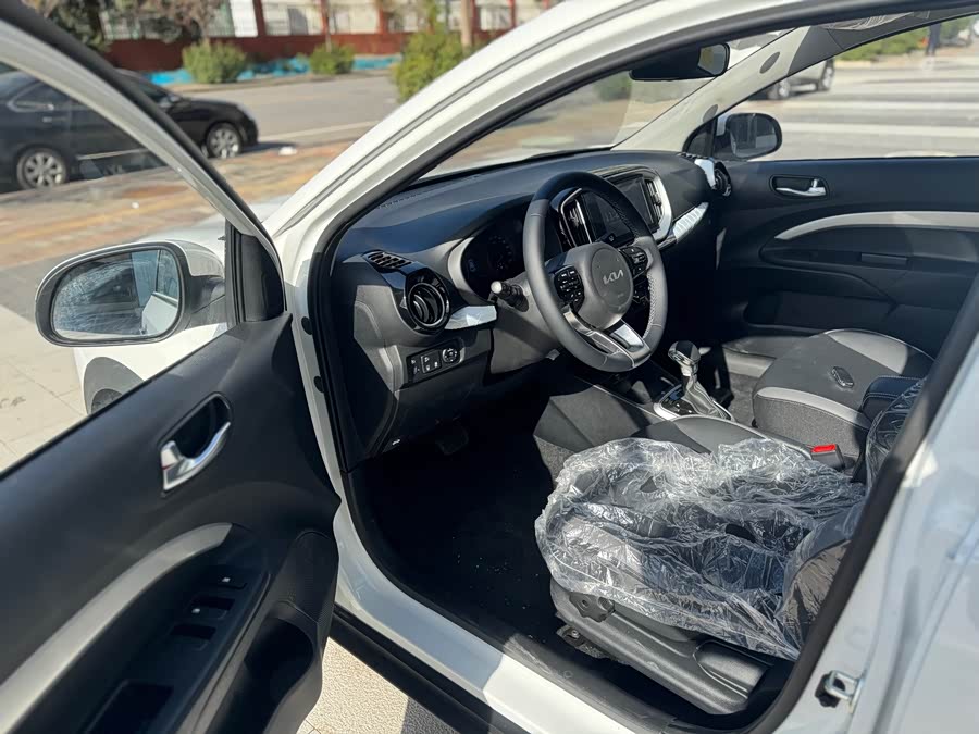 起亚 奕跑 2025 汽车图片 #8