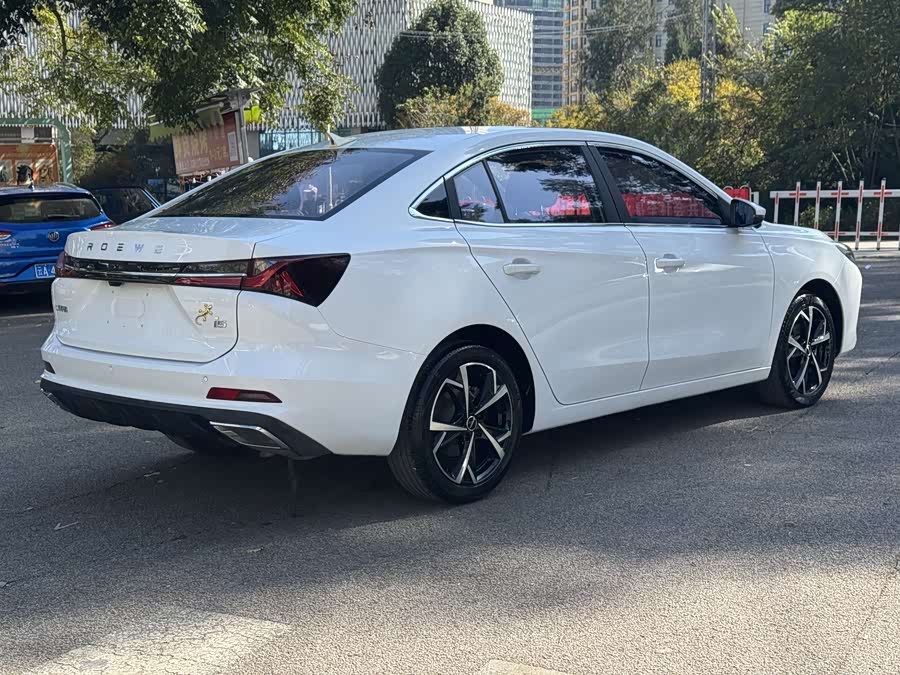 Roewe i5 2023 car image #8