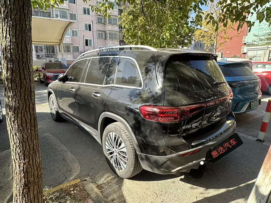 Mercedes-Benz EQB Class 2025 car image #8