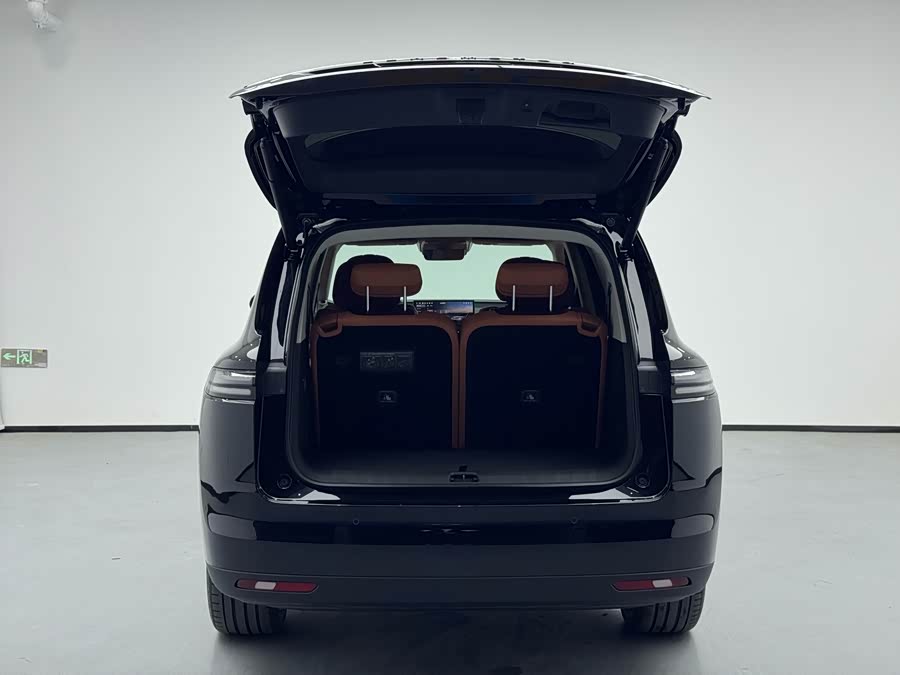 零跑汽车 零跑C16 2025 汽车图片 #8