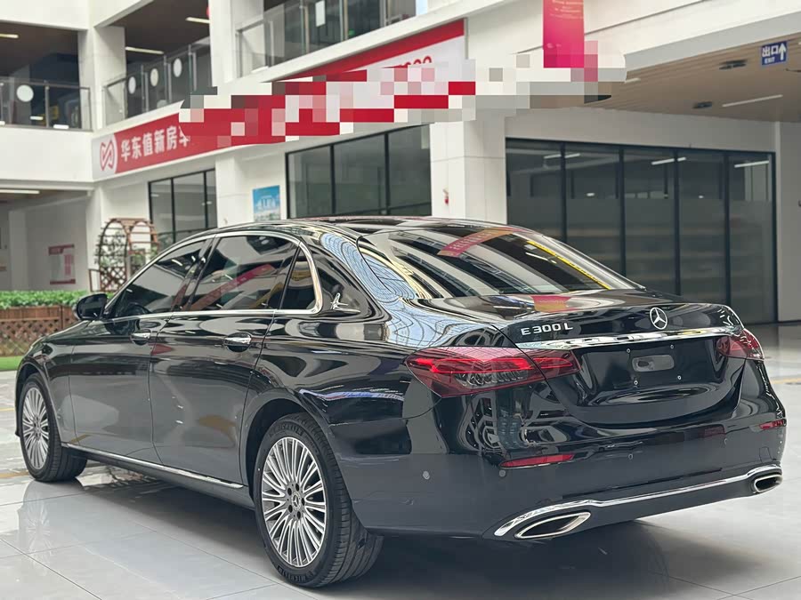 Mercedes-Benz E Class 2023 car image #8