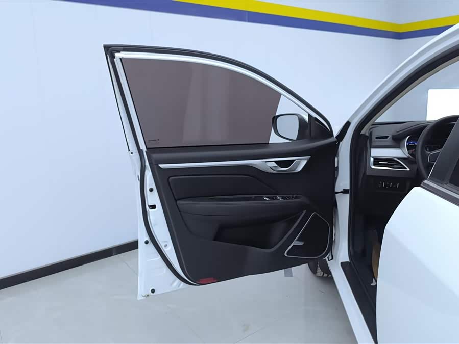 GEELY Vision 2019 car image #8