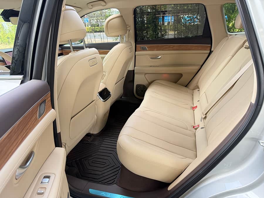 AITO 问界 问界M7 2023 汽车图片 #8