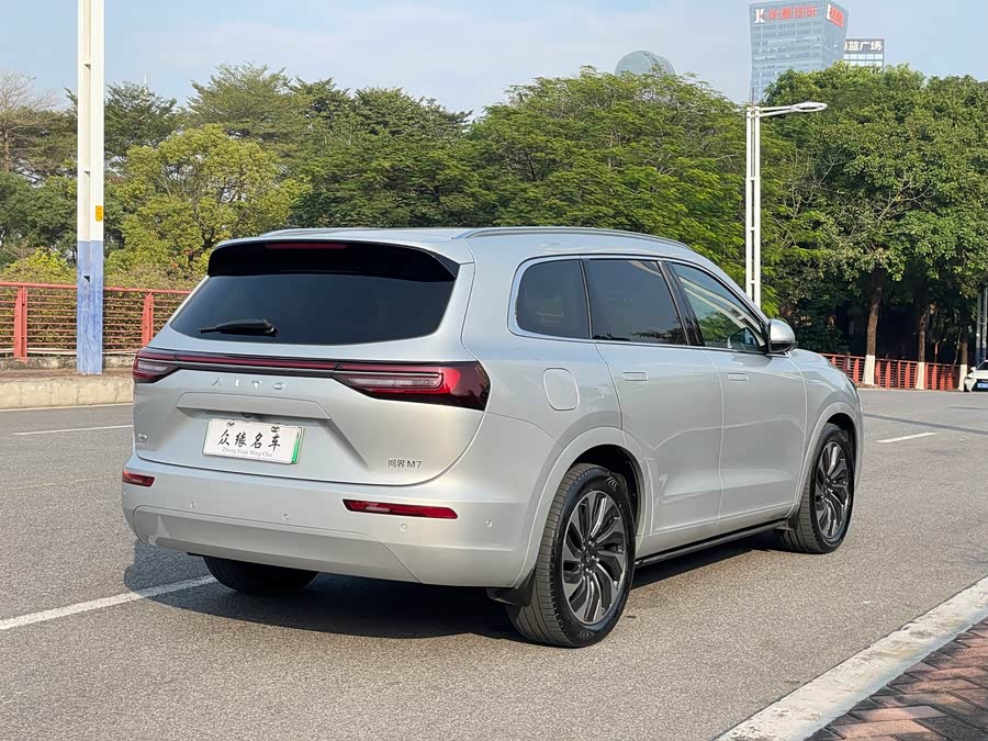AITO 问界 问界M7 2023 汽车图片 #8