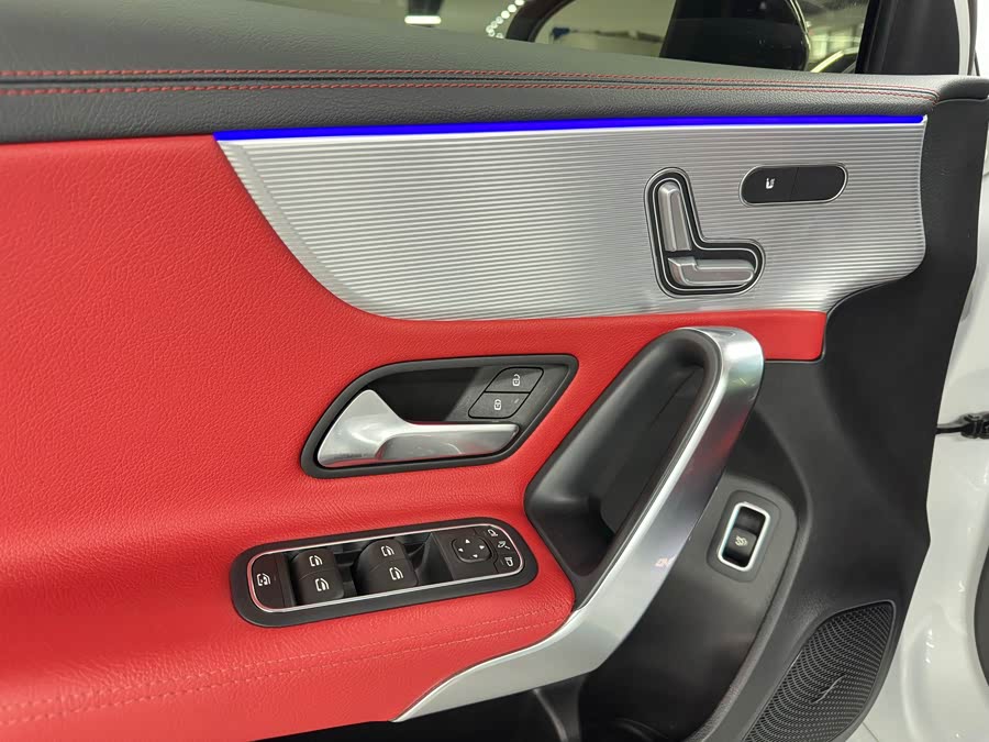 Mercedes-Benz 2021 car image #8