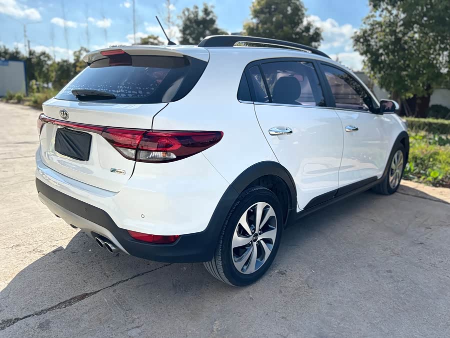Kia Rio Cross 2018 صورة سيارة #8