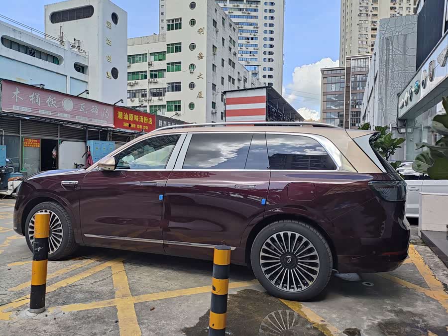 AITO 问界 问界M9 汽车图片 #8