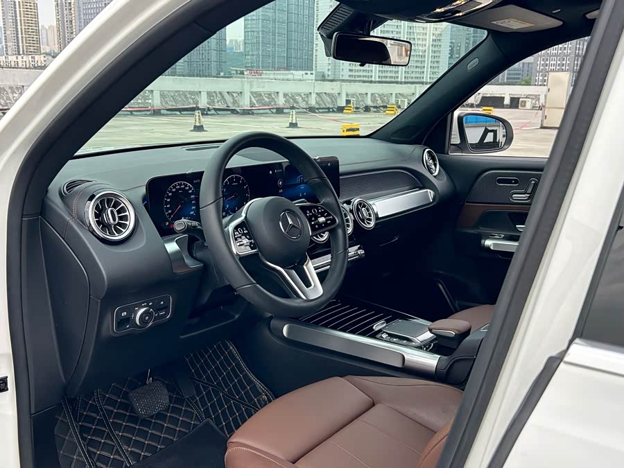 Mercedes-Benz GLB Class 2021 #8 Mercedes-Benz GLB Class 2021 car image #8